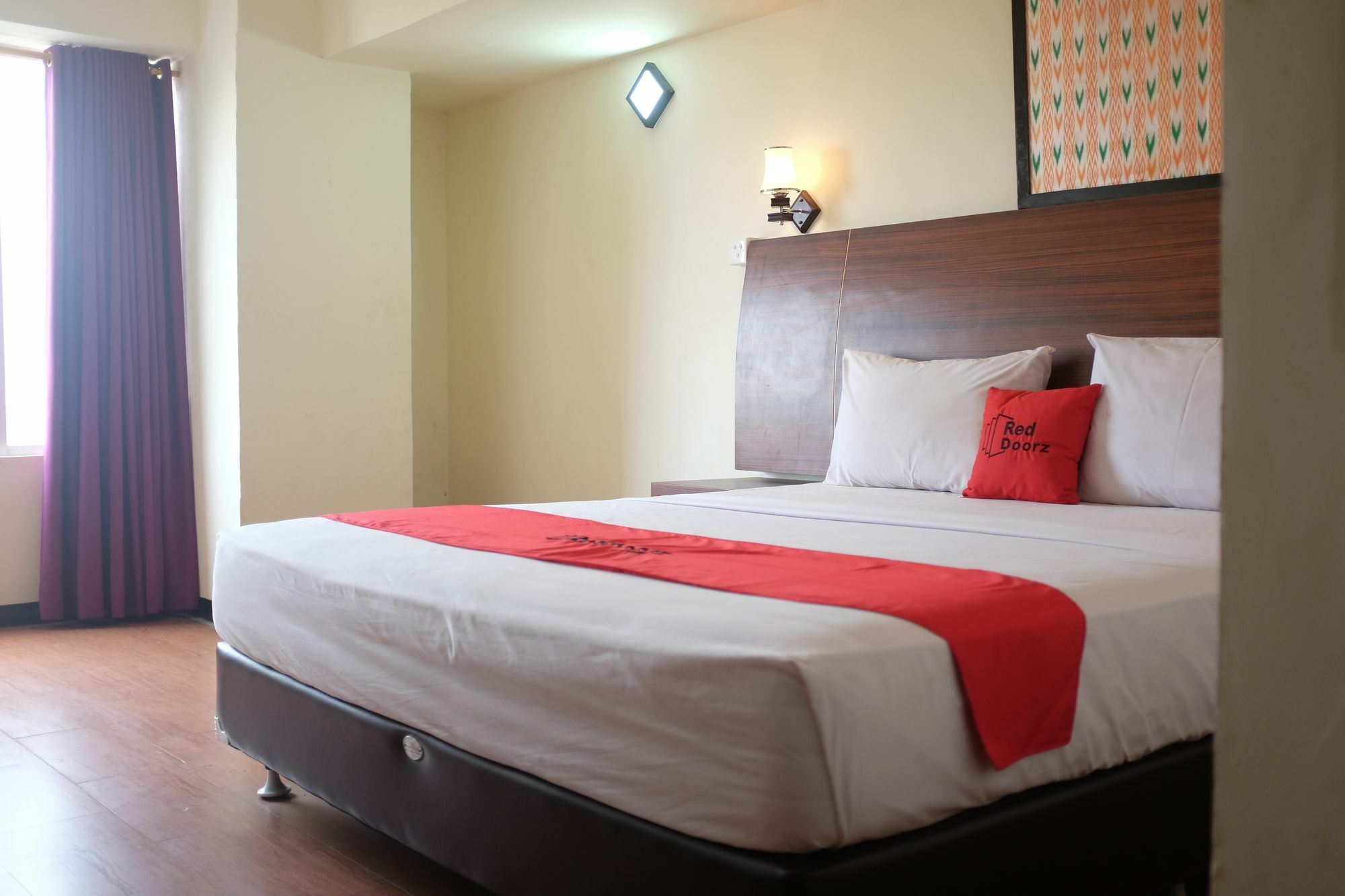 Reddoorz Plus Near Senen جاكرتا المظهر الخارجي الصورة